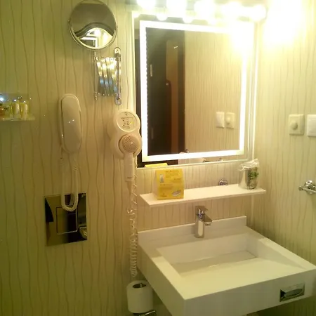 Kilim Hotel 4*
